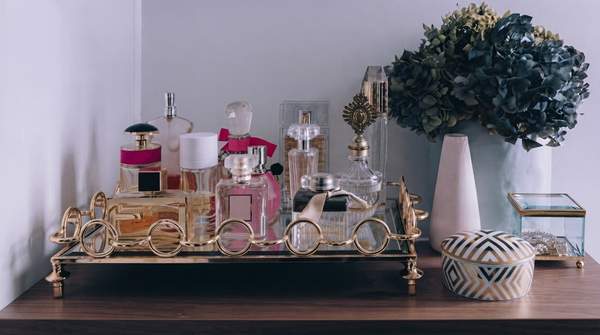 Editorial illustration for Fragrance Families, Decoded: How to Find the Perfume Families That Match Your Taste